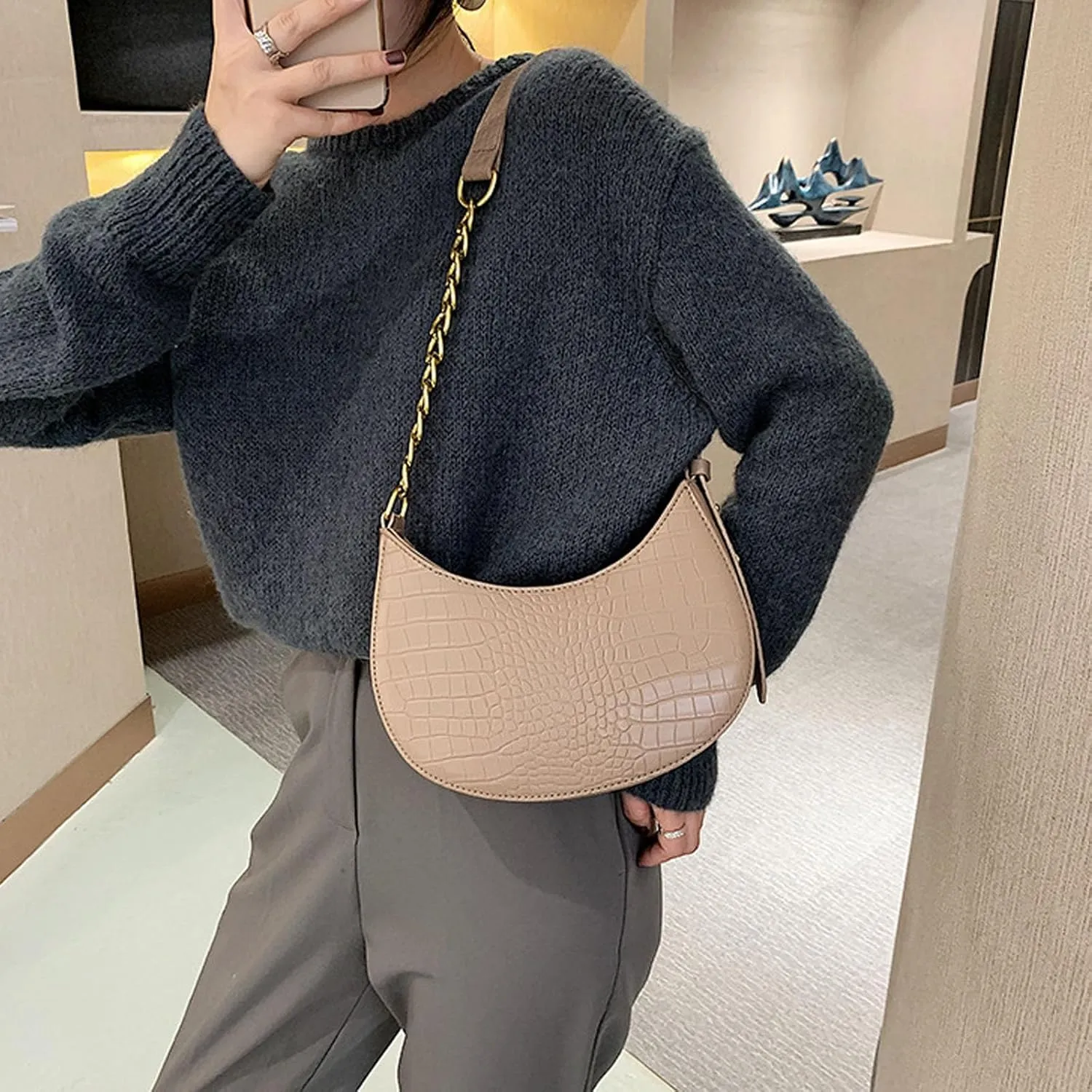 1pcs Shoulder Bag Retro Classic Purse Clutch Shoulder Tote Hand Bag with Zipper Closure for Women (coffee)