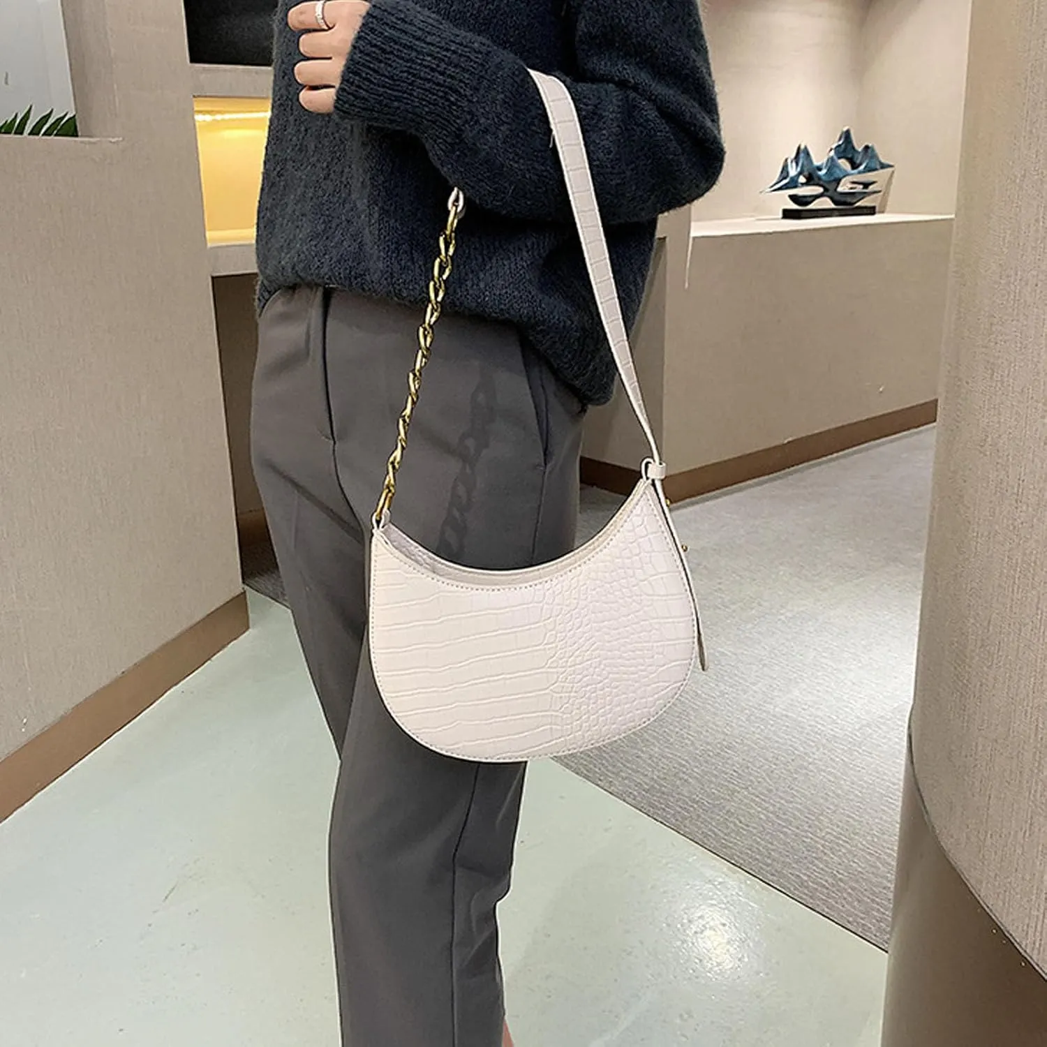 1pcs Shoulder Bag Retro Classic Purse Clutch Shoulder Tote Hand Bag with Zipper Closure for Women