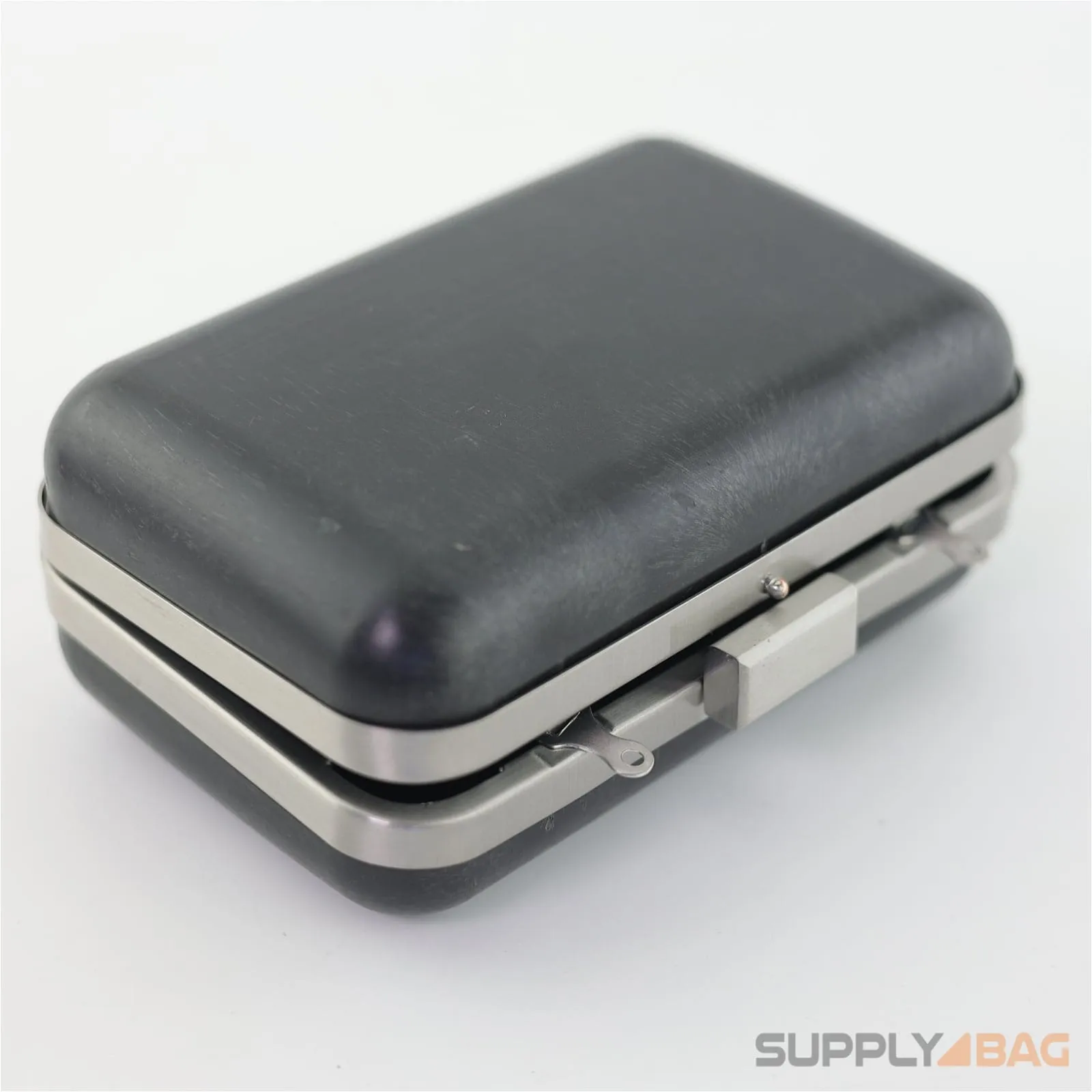 5 3/8 x 3 1/2 inch - Matte Silver Clamshell Clutch Frame with Covers