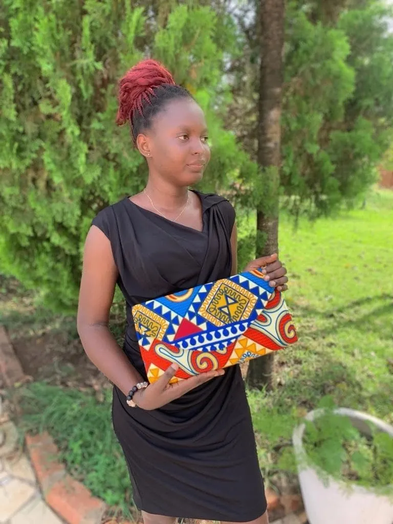 Ahiastring rican Clutch Purse - Handmade Kente Design - Tribal Inspired Bag Limited edition. (E 4000)
