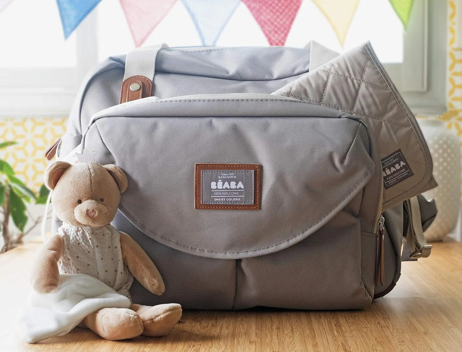 Beaba Geneva Diaper Bag, Multifunction Baby Diaper Bag, Includes Removable Strap for Stroller, Changing Pad, and Insulated Pouch, (Grey)