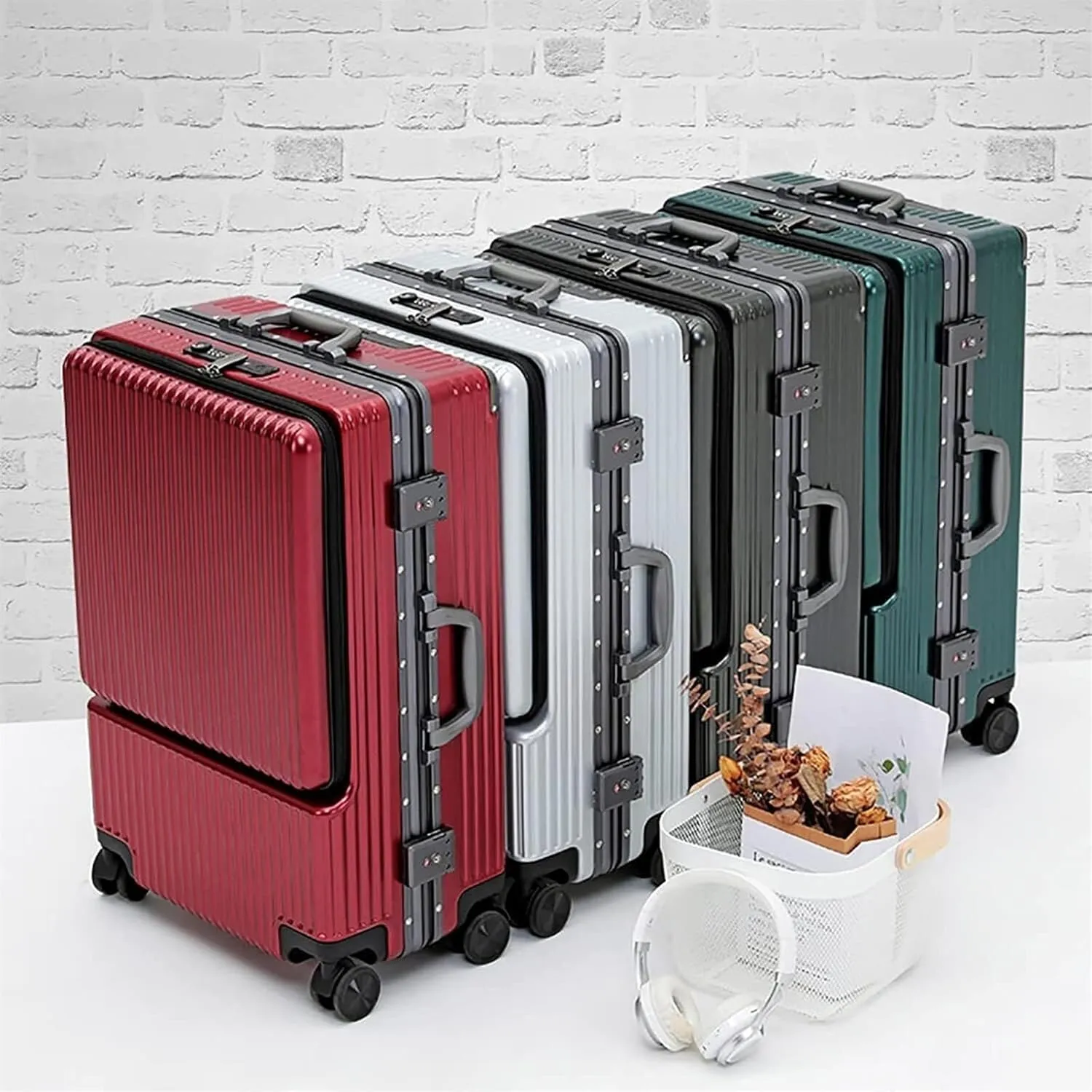 Carry On Luggages Suitcase Luggage with Front Pocket,Aluminum Frame Suitcase with USB Charging Port & TSA Lock Luggage Suitcases (Sliver-26 in