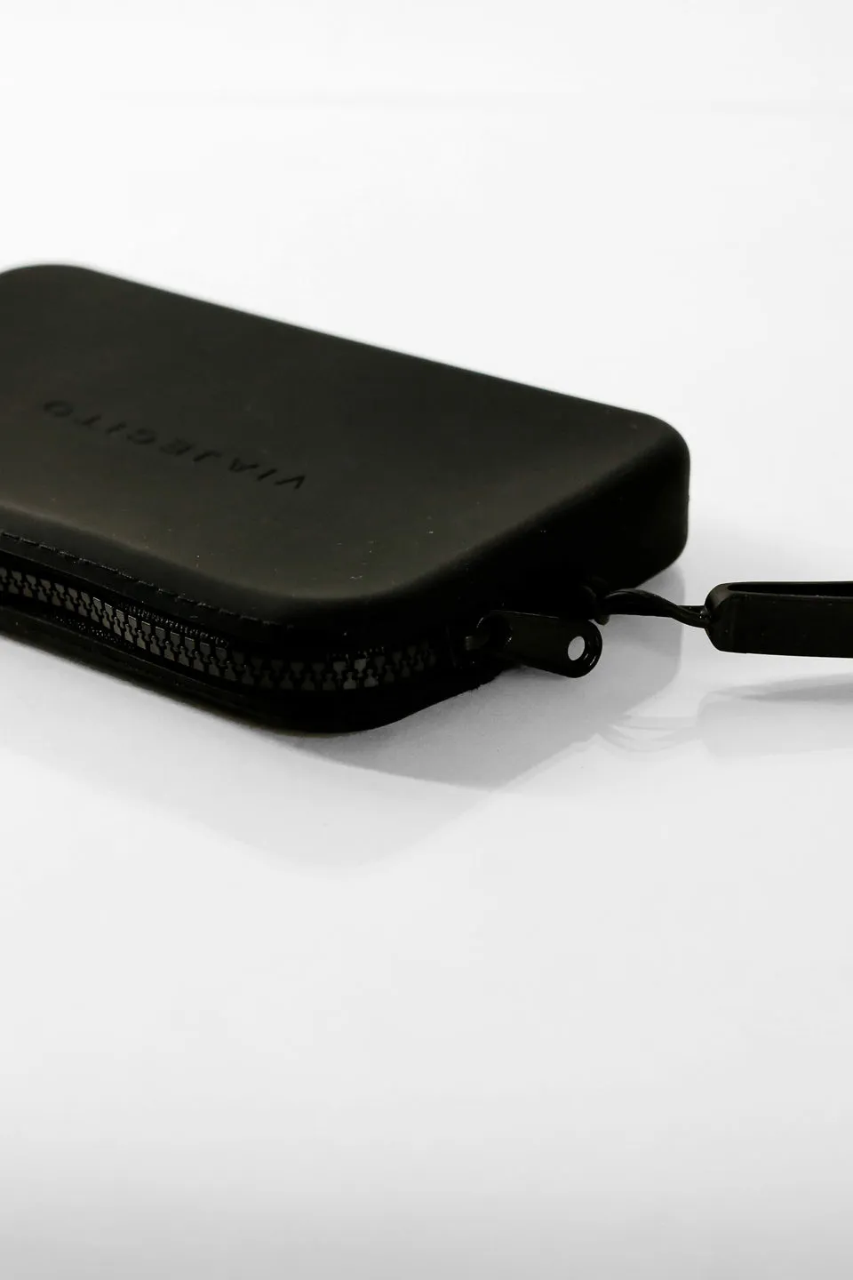 Clutch - Black