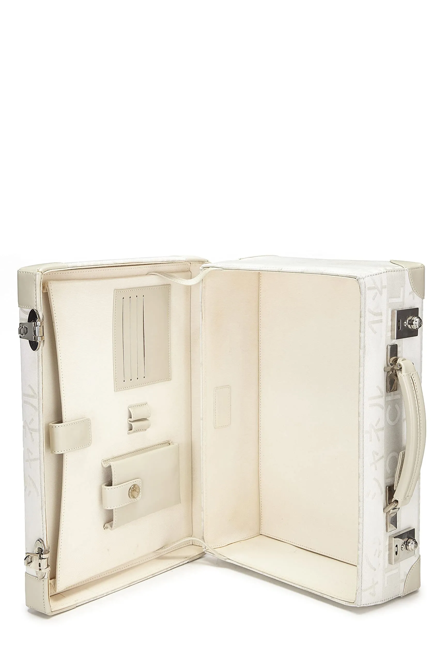 Compliance-certified LTD,  Ginza Chanel, Tailored selection White White Satin Briefcase