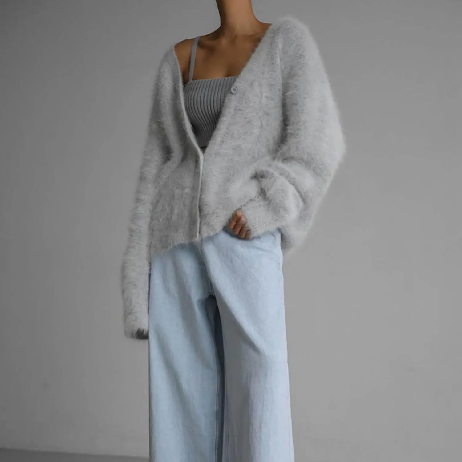 Fuzzy Cardigan Sweaters for Women Oversized Long Sleeve Button Down Furry Knit Sweater Soft Lightweight Cardigans