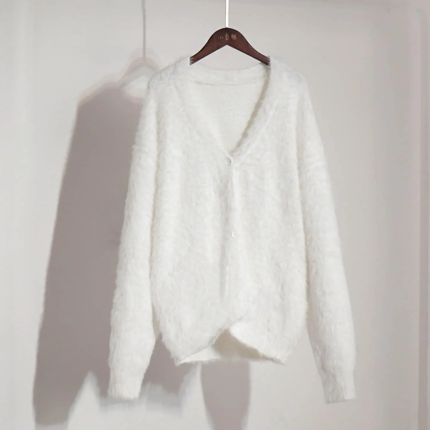 Fuzzy Cardigan Sweaters for Women Oversized Long Sleeve Button Down Furry Knit Sweater Soft Lightweight Cardigans