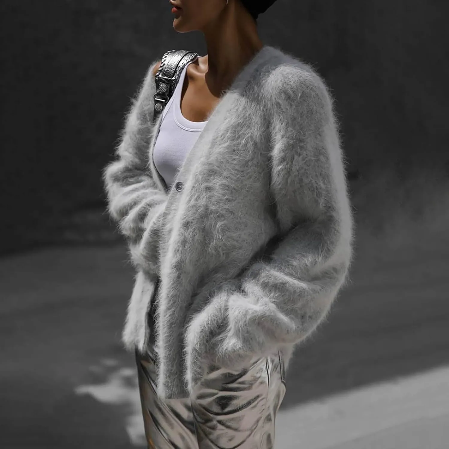 Fuzzy Cardigan Sweaters for Women Oversized Long Sleeve Button Down Furry Knit Sweater Soft Lightweight Cardigans