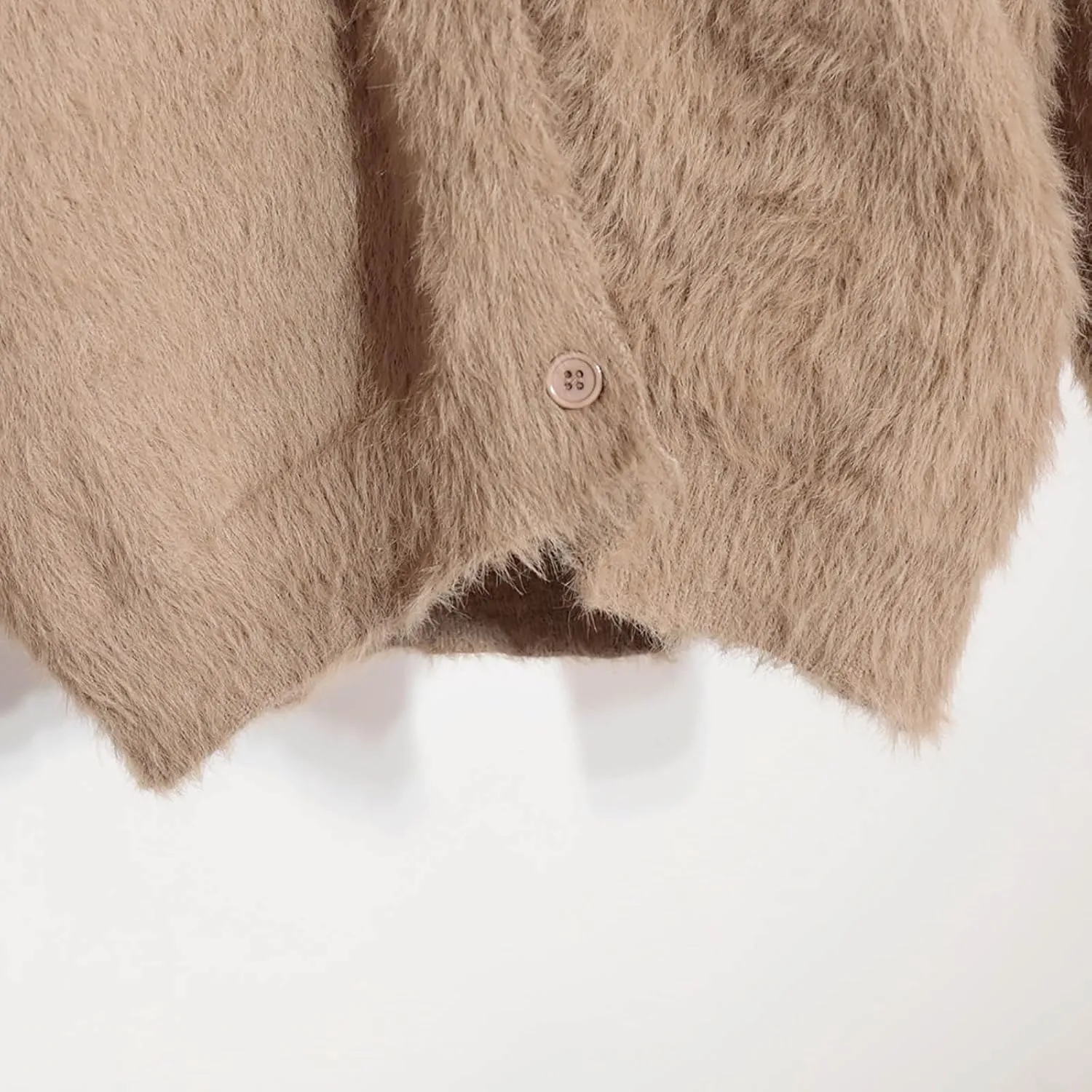 Fuzzy Cardigan Sweaters for Women Oversized Long Sleeve Button Down Furry Knit Sweater Soft Lightweight Cardigans