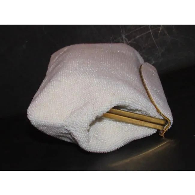 Gucci Vintage Iridescent Pearl Seed Bead With A Hinged Top White Plastic Clutch