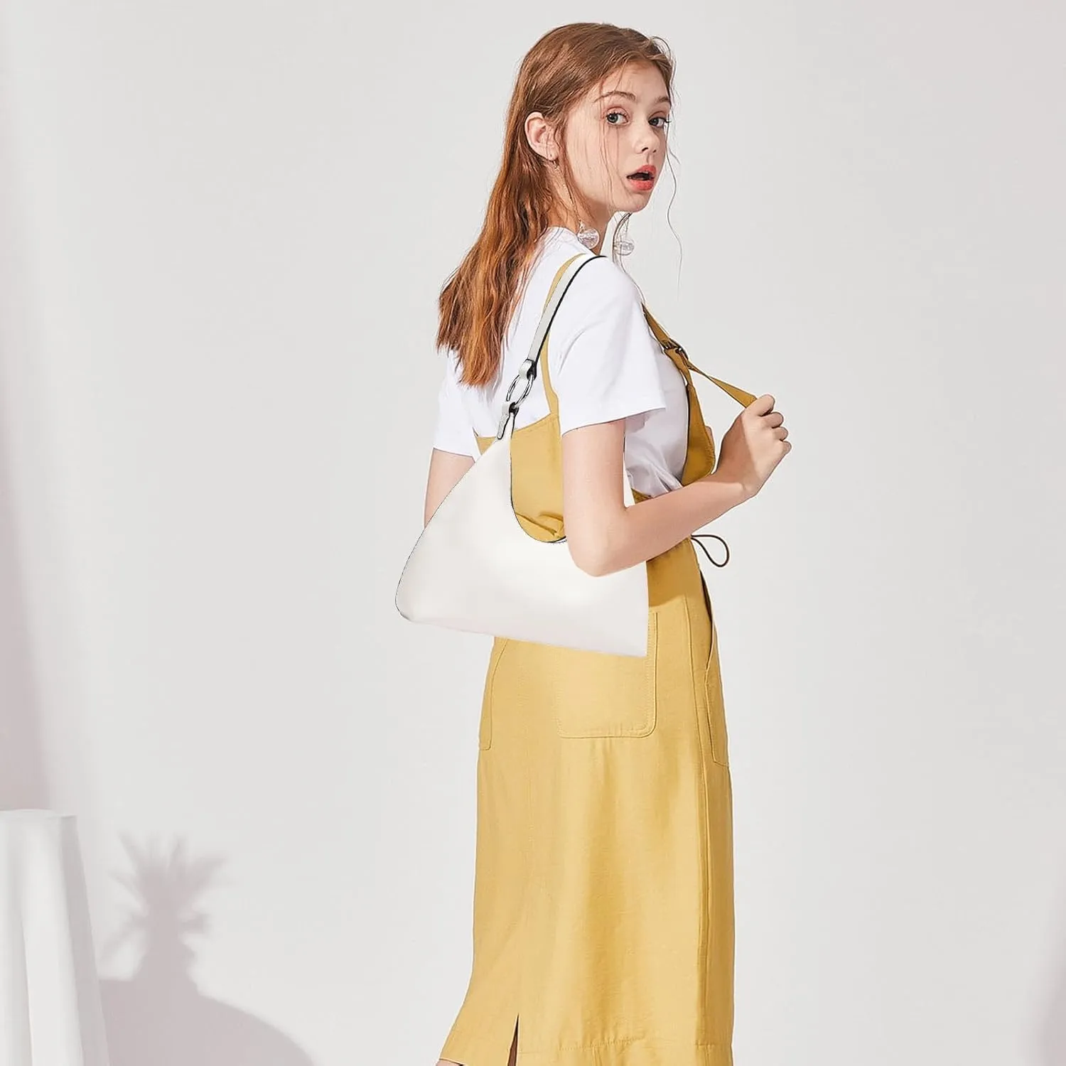 I IHAYNER Leather Shoulder Bag for Women Crescent Shoulder Purse Small Hobo Purse Retro Clutch Classic Underarm Tote Bag
