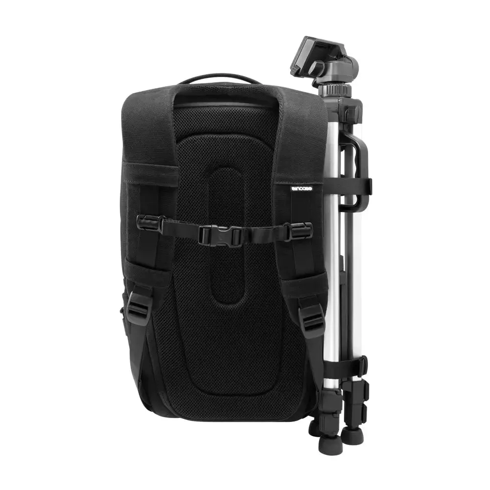 Incase DSLR Pro Pack