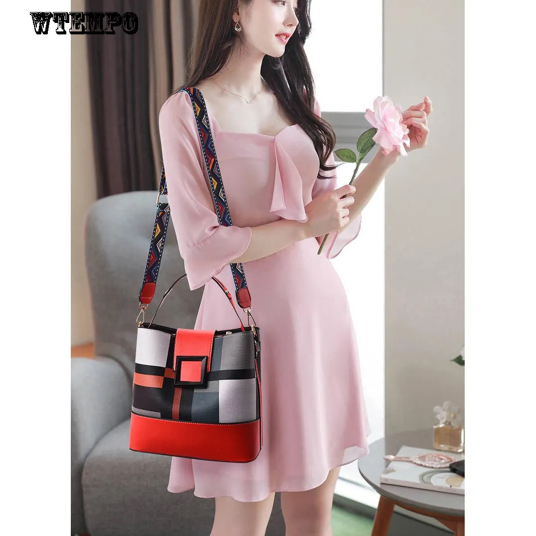 Large-capacity handbags personality wild shoulder bag Messenger bag handbag fashion bag
