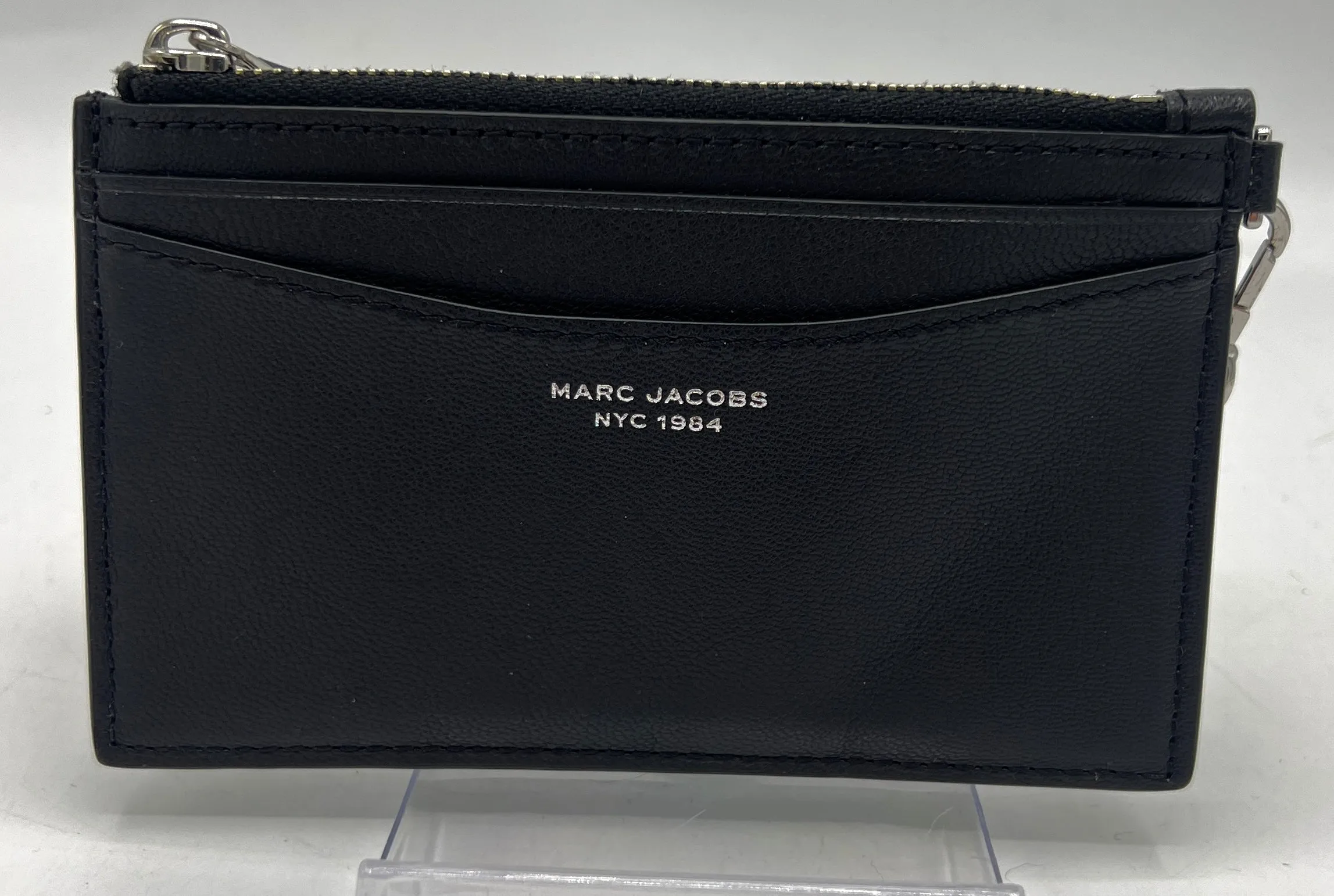Marc Jacobs The Slim 84 Top Zip Card Wallet