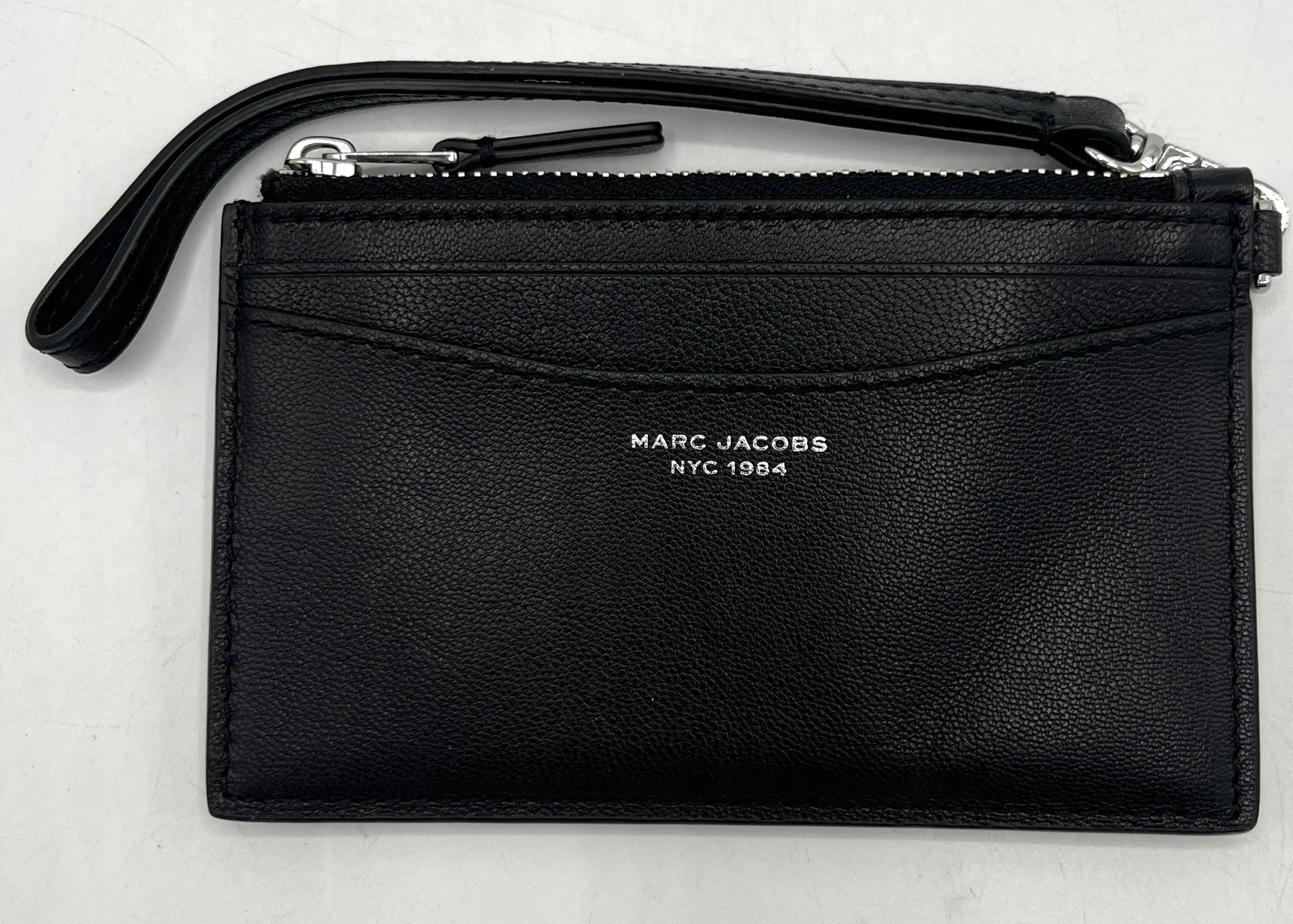 Marc Jacobs The Slim 84 Top Zip Card Wallet