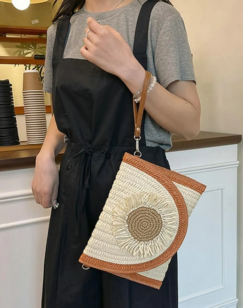 Medium Straw Crossbody Bag Summer Clutch Purses Beach Shoulder Bags Flower Straw Clutch Purse for Summer Vacation