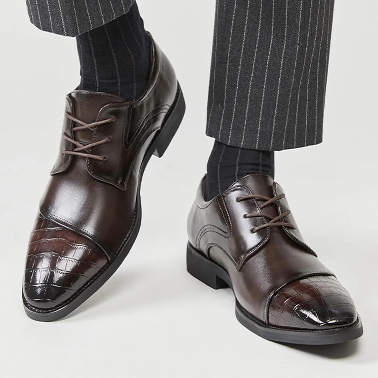Men Oxfords Men's Fashion Classic Pointed Toe Lace Up Italian Luxury Low Top Leather Dress Shoes Brogue Tuxedo Genuine Leather Formal Business Shoes