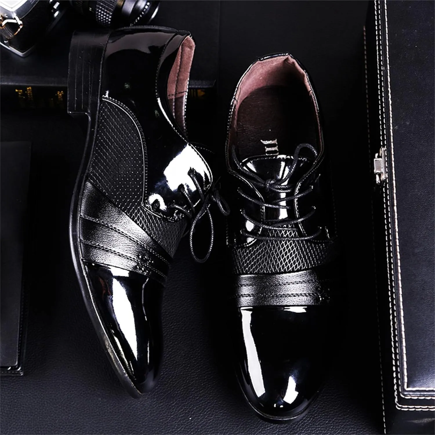 Men's 2024 Dress Shoes Patent Leather Shoes Soft Sole Breathable Mesh Business Casual Oxford
