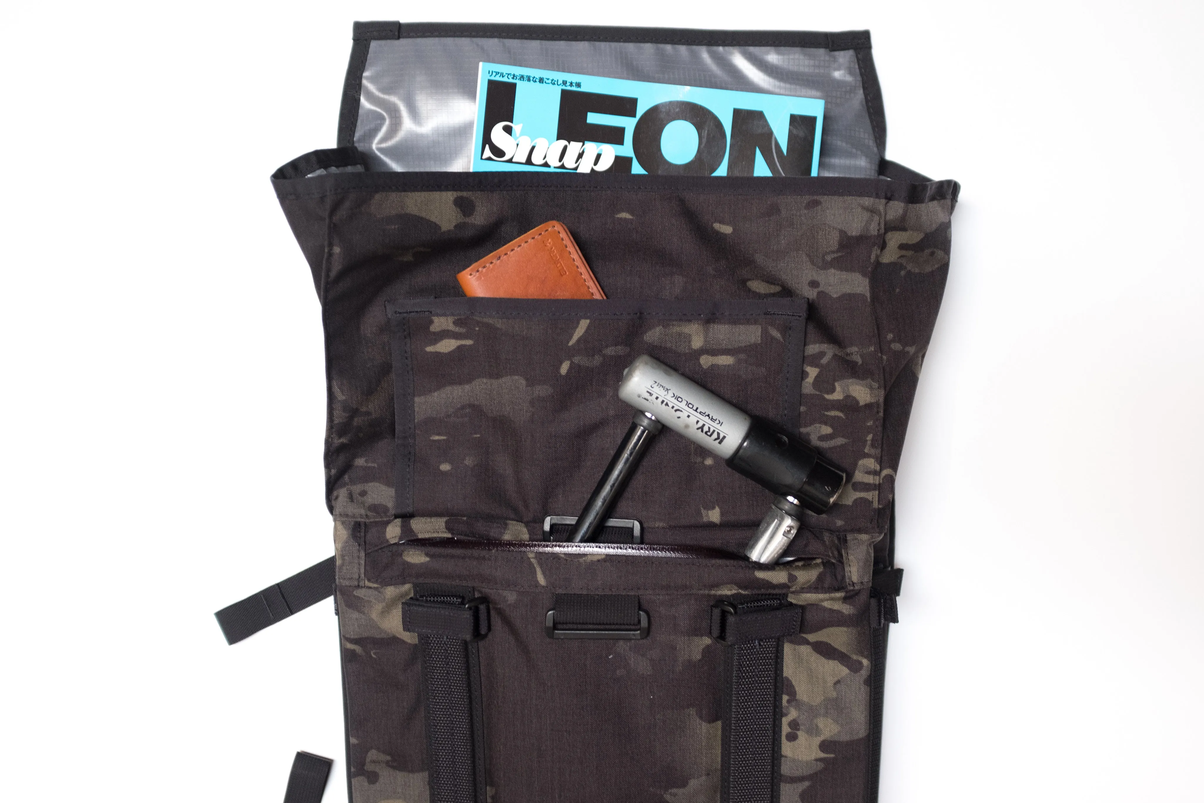Mission Workshop - Arkiv - R6 40L - Black Camo