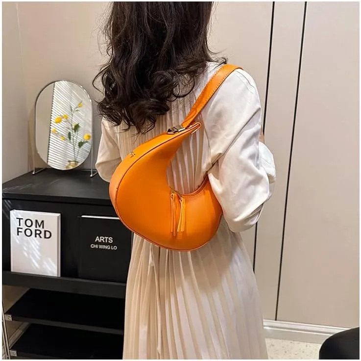 Molodo Small Shoulder Bag for Women Trendy Crescent Handbag Retro Underarm Bag Shoulder Clutch Purse for Daily Use