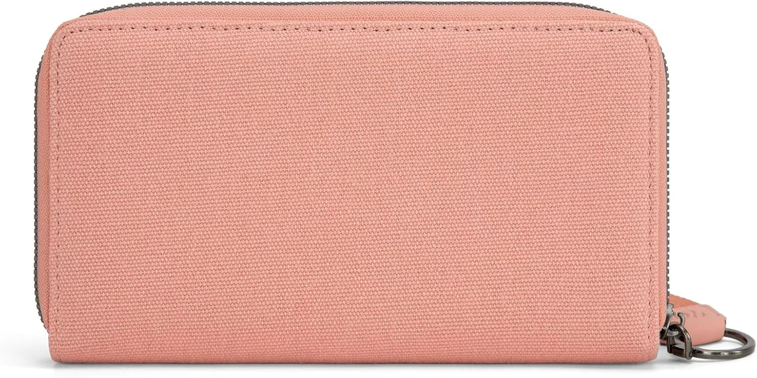 Montana West X Wrangler Wristlet Wallets for Women Classic Retro Wallet Purse Bifold Credit Card Wallets for Women Oversized Logo Clutch Wristlet