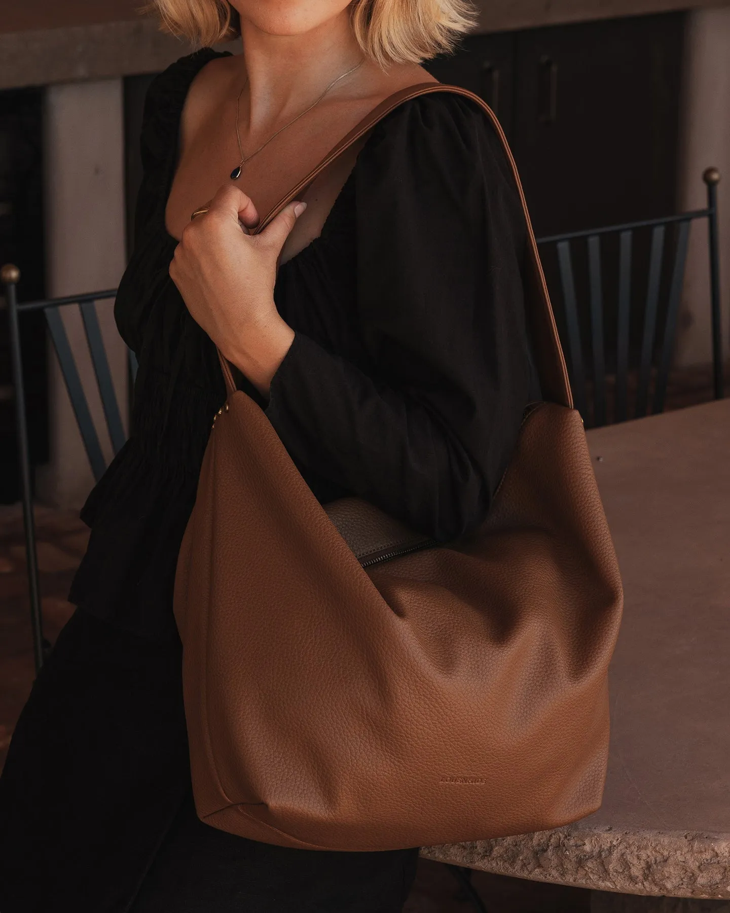 Morgan Shoulder Bag - Louenhide