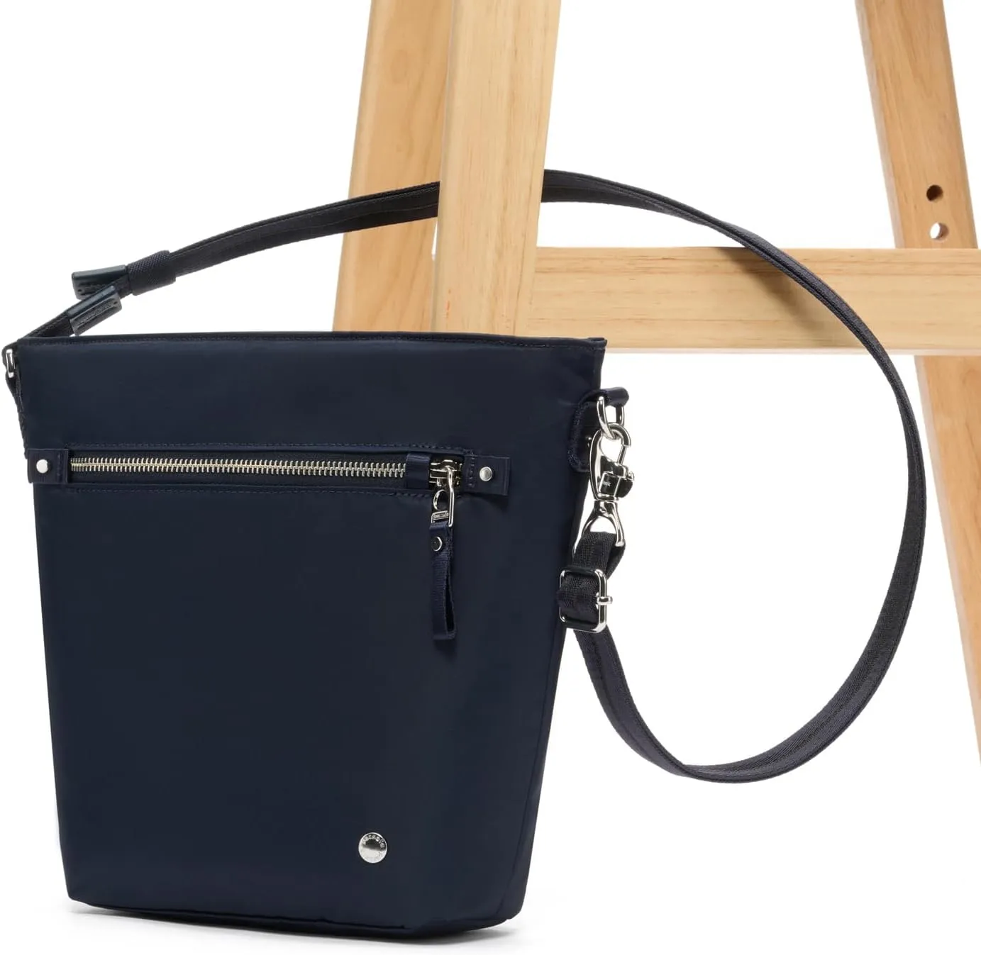 Pacsafe W Anti Theft 3-in-1 Sling