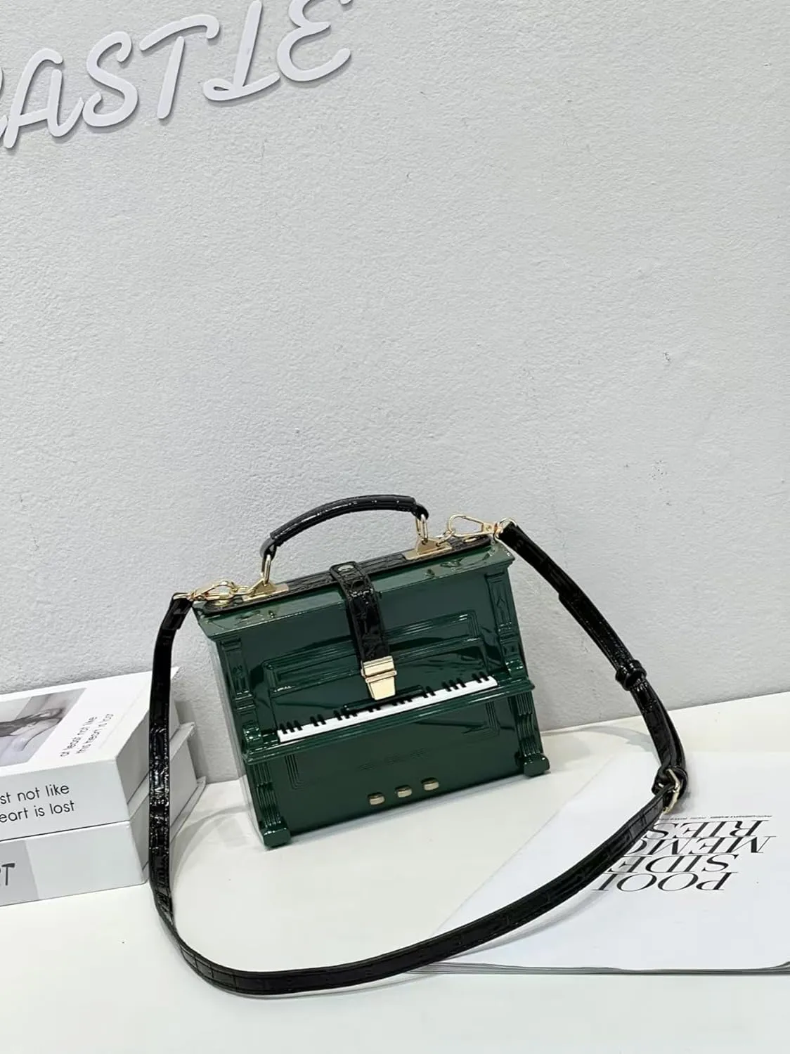 Piano Shaped Purse Handbag Women Crossbody Shoulder Bag Box Shaped Acrylic Evening Top Handle Clutch Bag Novelty Piano Purse