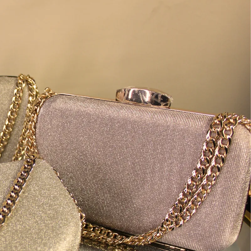 Plush clutch