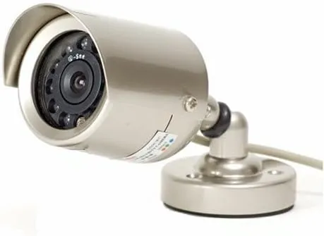 Q-See QSOCWC Weatherproof CMOS Camera w/Night Vision (Color)