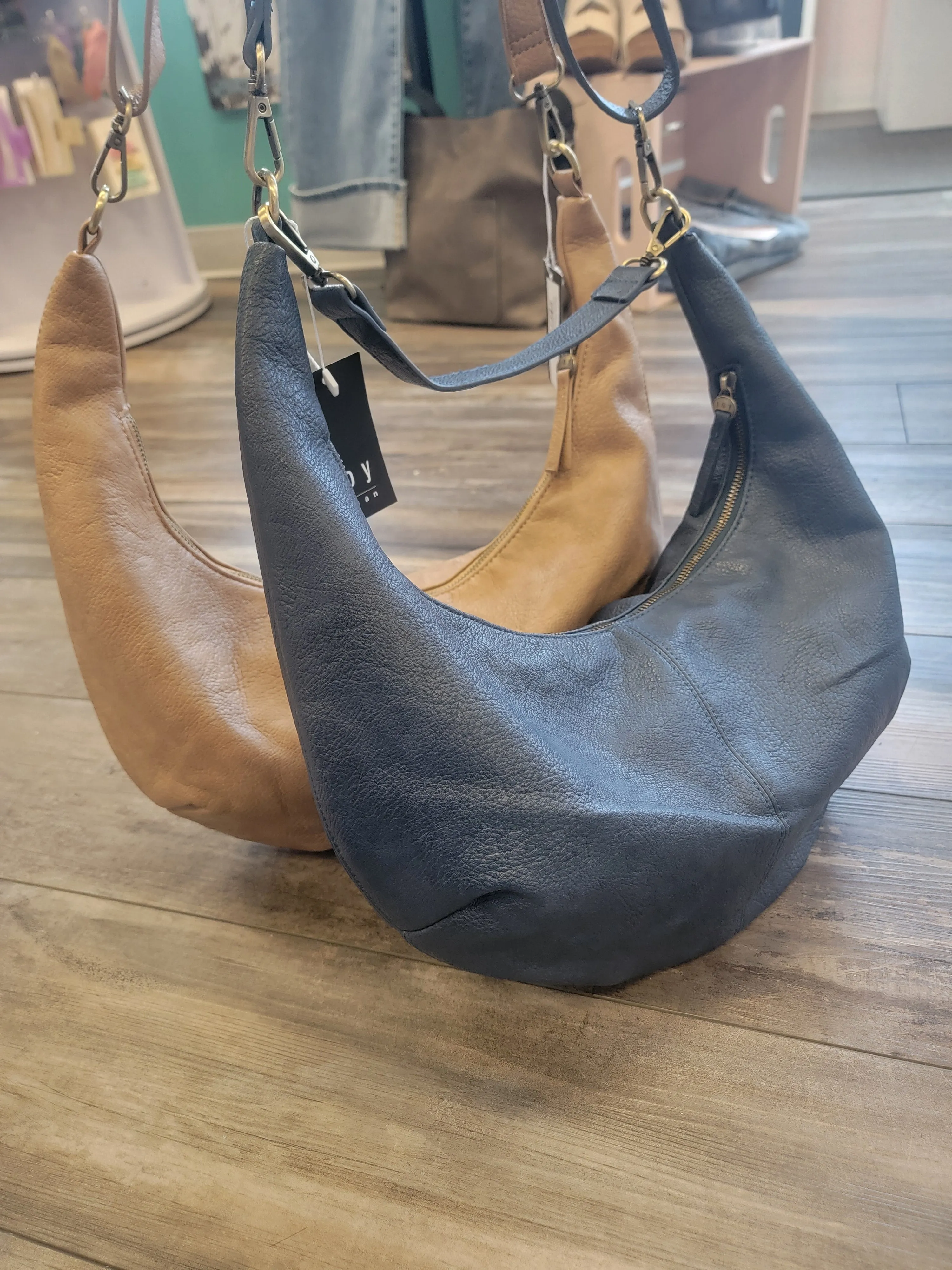 Rhea Slouchy Cresent