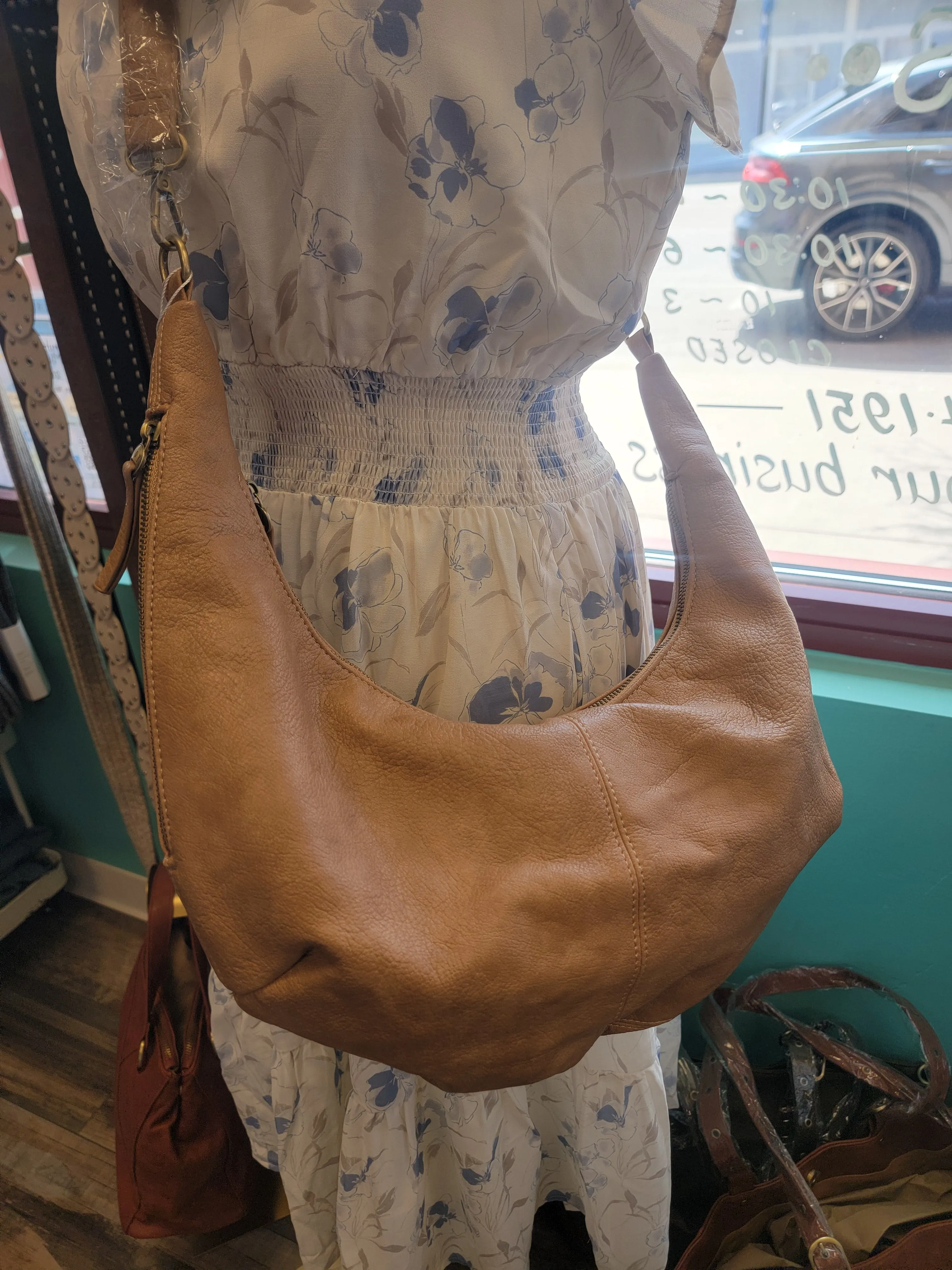 Rhea Slouchy Cresent