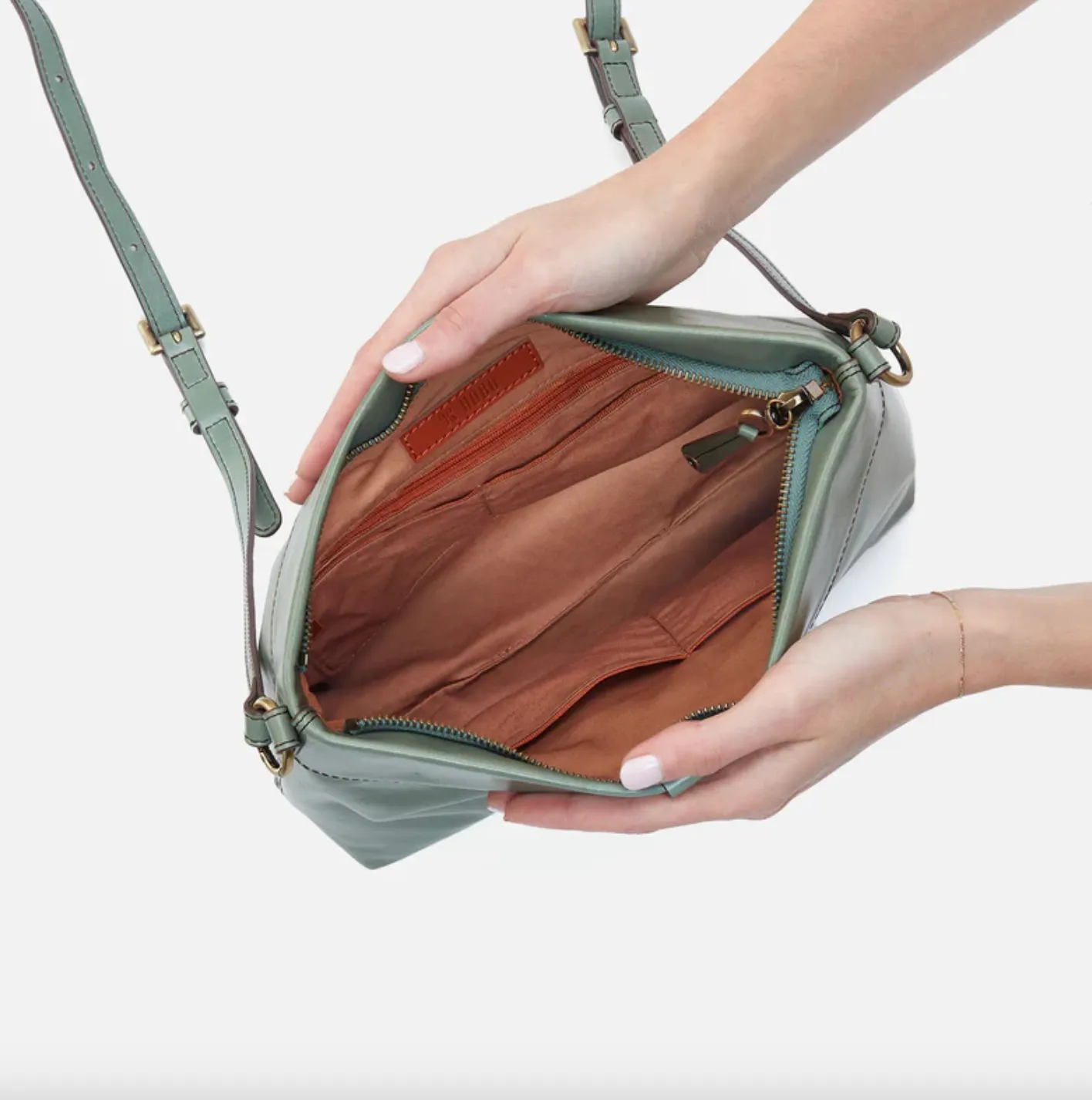 Romy Medium Crossbody | Polished Leather