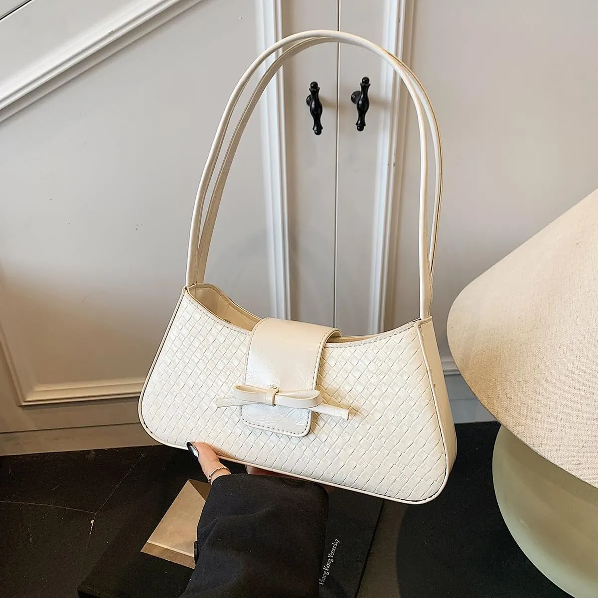 Shoulder Bags for Women Woven Purses and Handbags Coquette Bow Purse Y2k Bag Vegan Leather Small Clutch Hobo Handbag