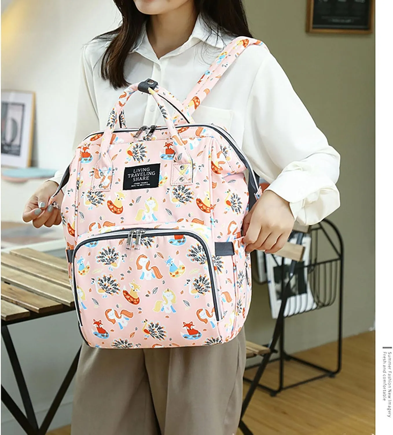 Stylish Print Diaper Bag Backpack Mama Baby Anti Theft Travel Bag with Insulated Pockets Dry Wet Separation Pocket (Orange Fox)