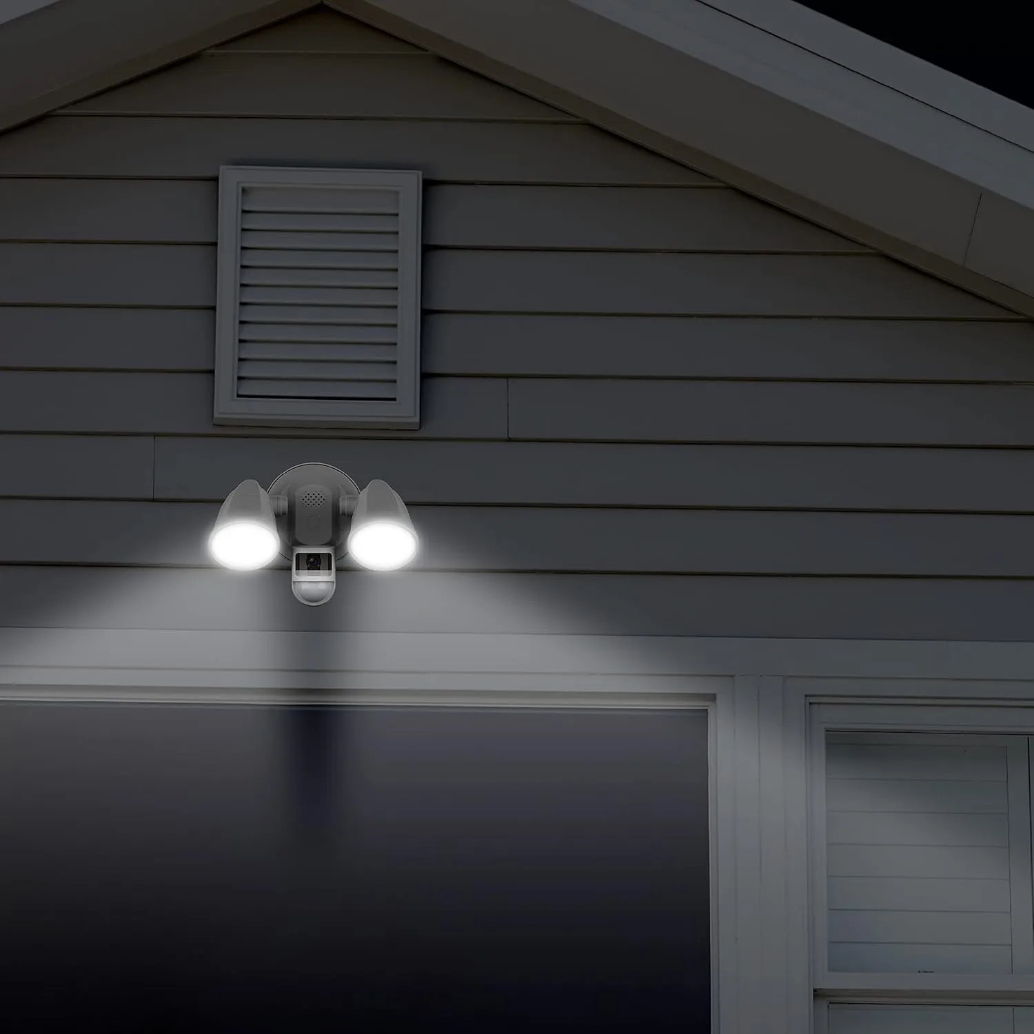 Swann 4K Floodlight Security Camera with 2-Way Talk, Siren with Heat & Motion Detection (Renewed)