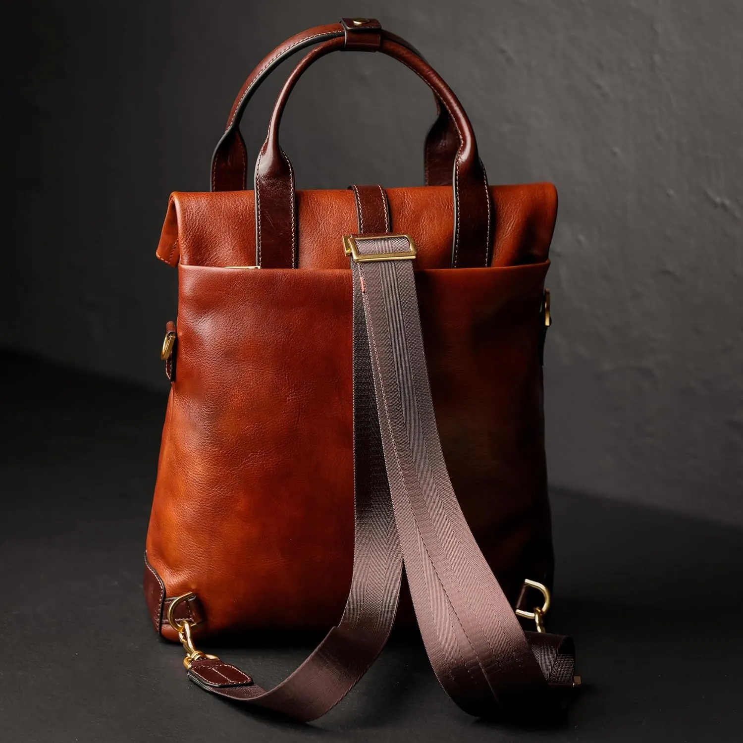 Time Resistance Leather Backpack - Business and Casual Backpack - Real Leather Backpack Made in Italy