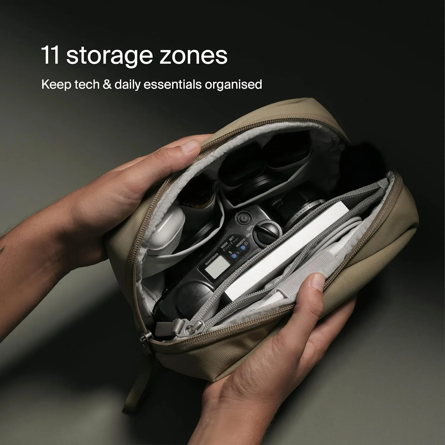 Urth Zeolite Tech Organiser - Water Resistant, Recycled Electronics Travel Case, Cable Organiser Bag for Cords, Charger, Phone, Camera Accessories in Ash Grey