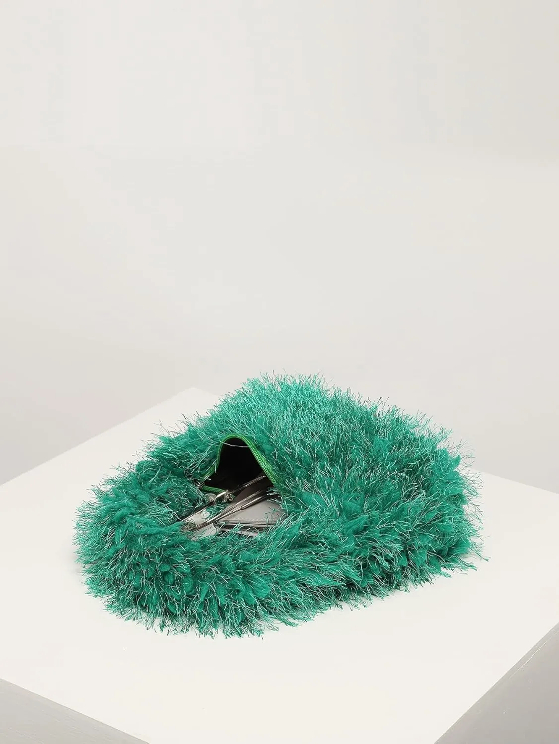 Verdusa Women's Faux Fur Fuzzy Hobo Bag Furry Handbag Purse