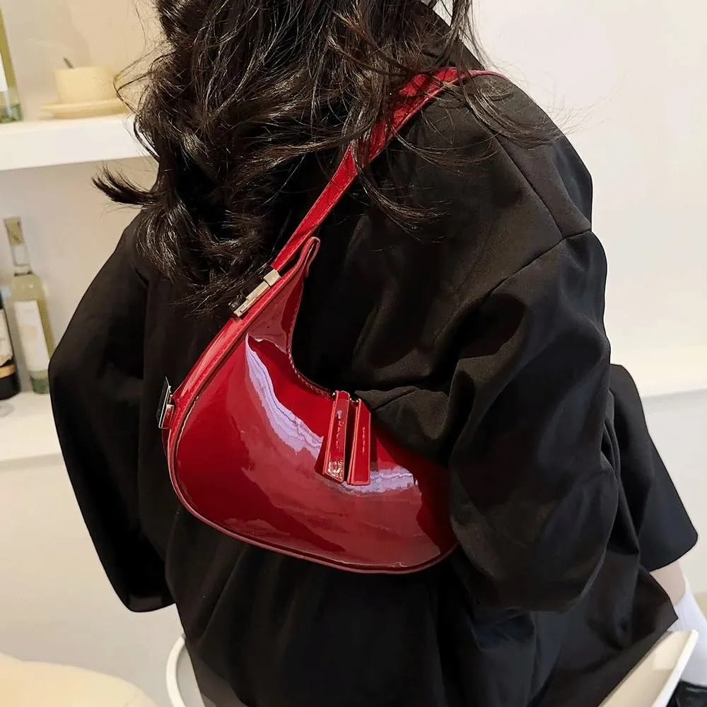 Women Shoulder Tote Bag Retro Half Handbag Moon Vintage Armpit Bag Zipper PU Clutch Travel Dating Purse