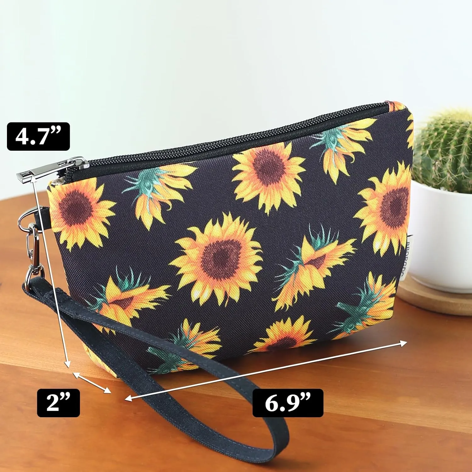 Women Zipper Wristlet Wallet with Coin Pocket