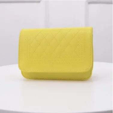 Women's shoulder diagonal package