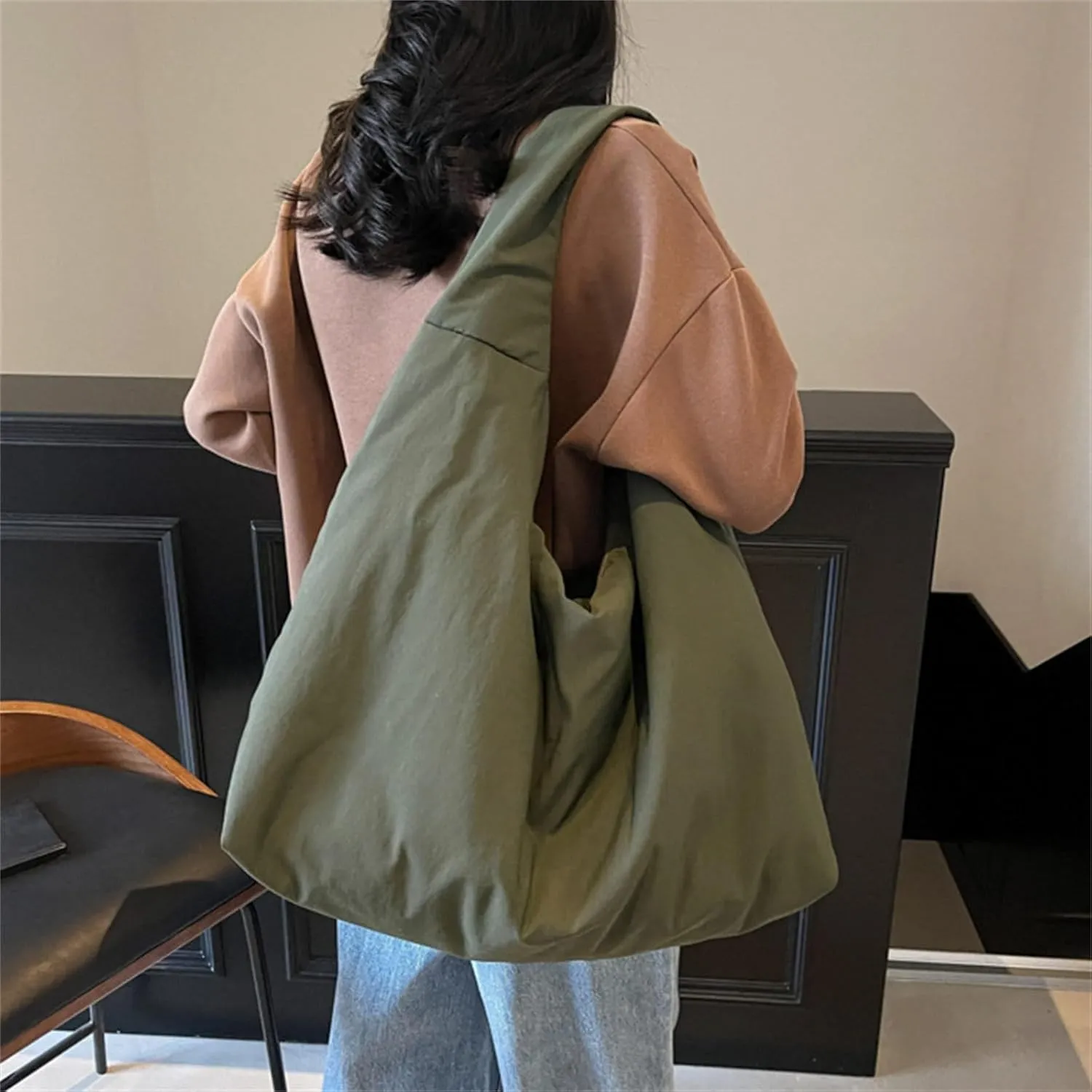 Women's Solid Color Draped Handbag Nylon Shoulder Bag Large Capacity Underarm Purse Slouchy Bag for Travel and Sports