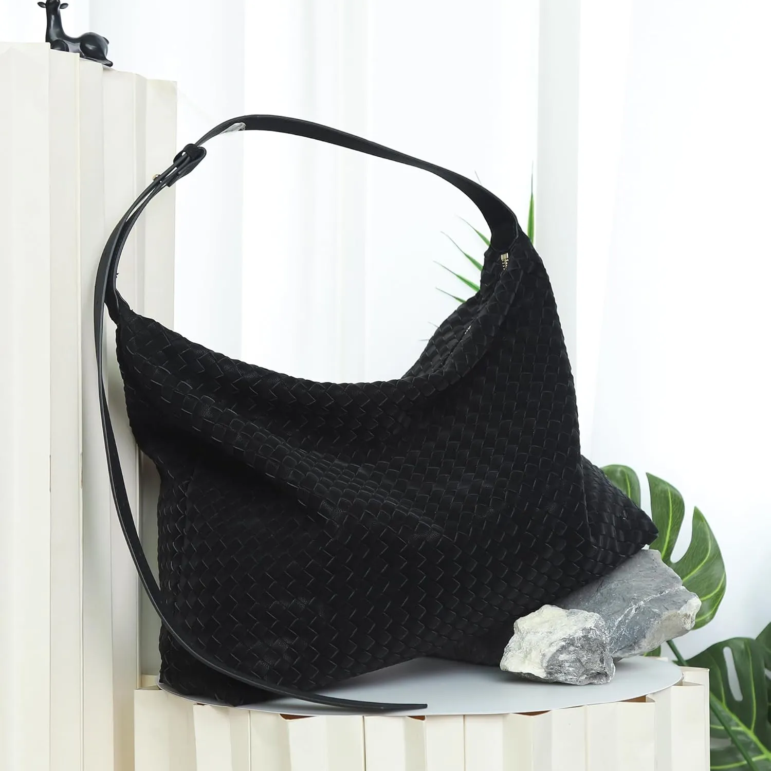 Woven Bag for Women, Vegan Leather Tote Bags Large Hobo Purses for Women Handmade Shoulder Bag with Adjustable Strap