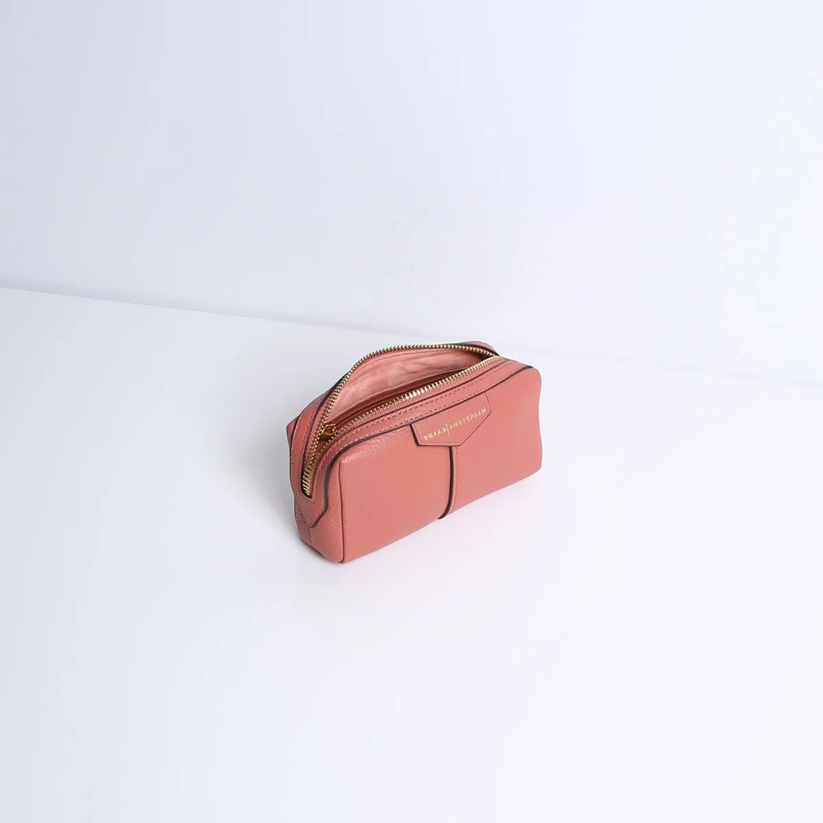 YELLO | BRICK