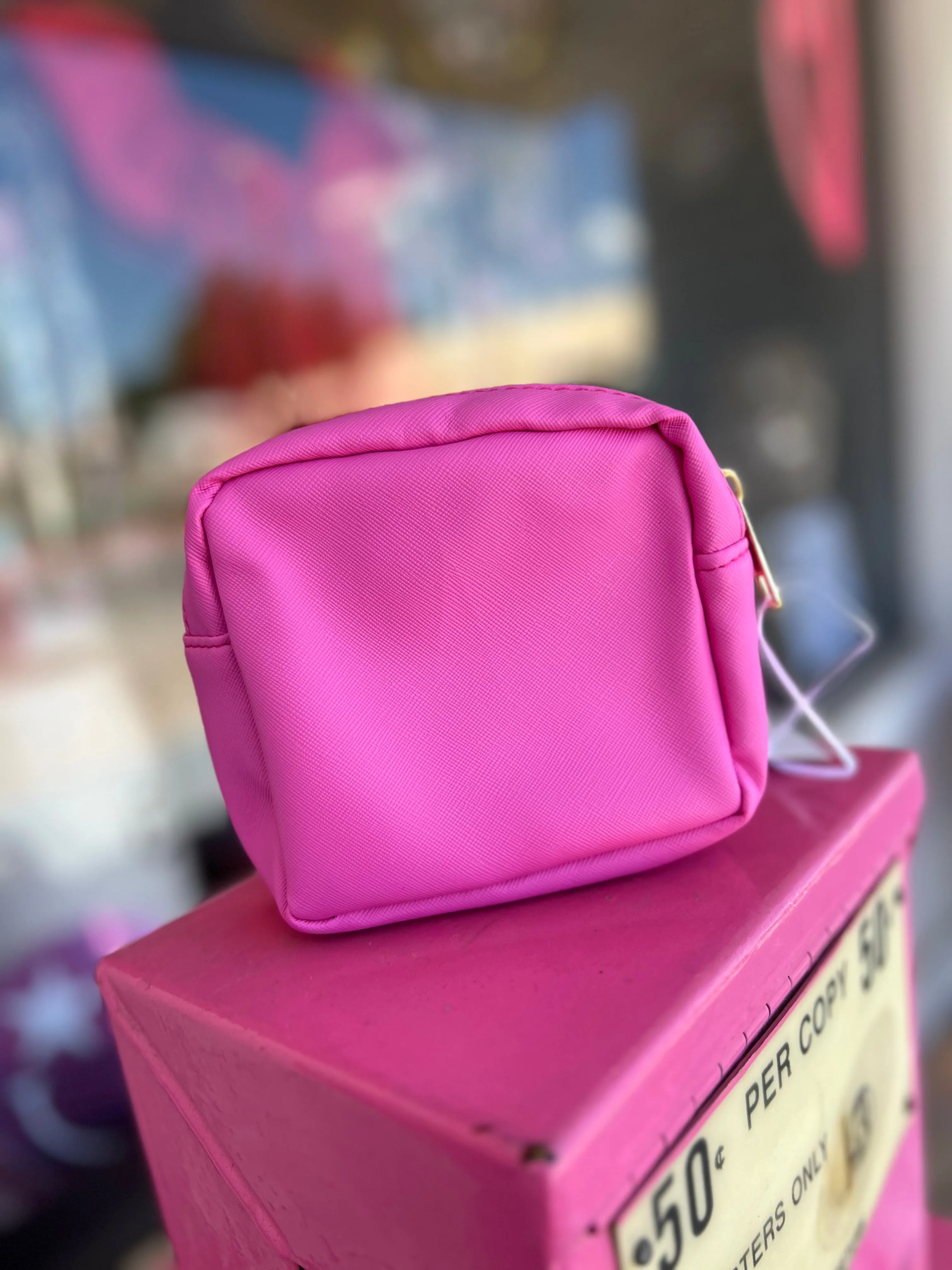 Zip customizable travel bags